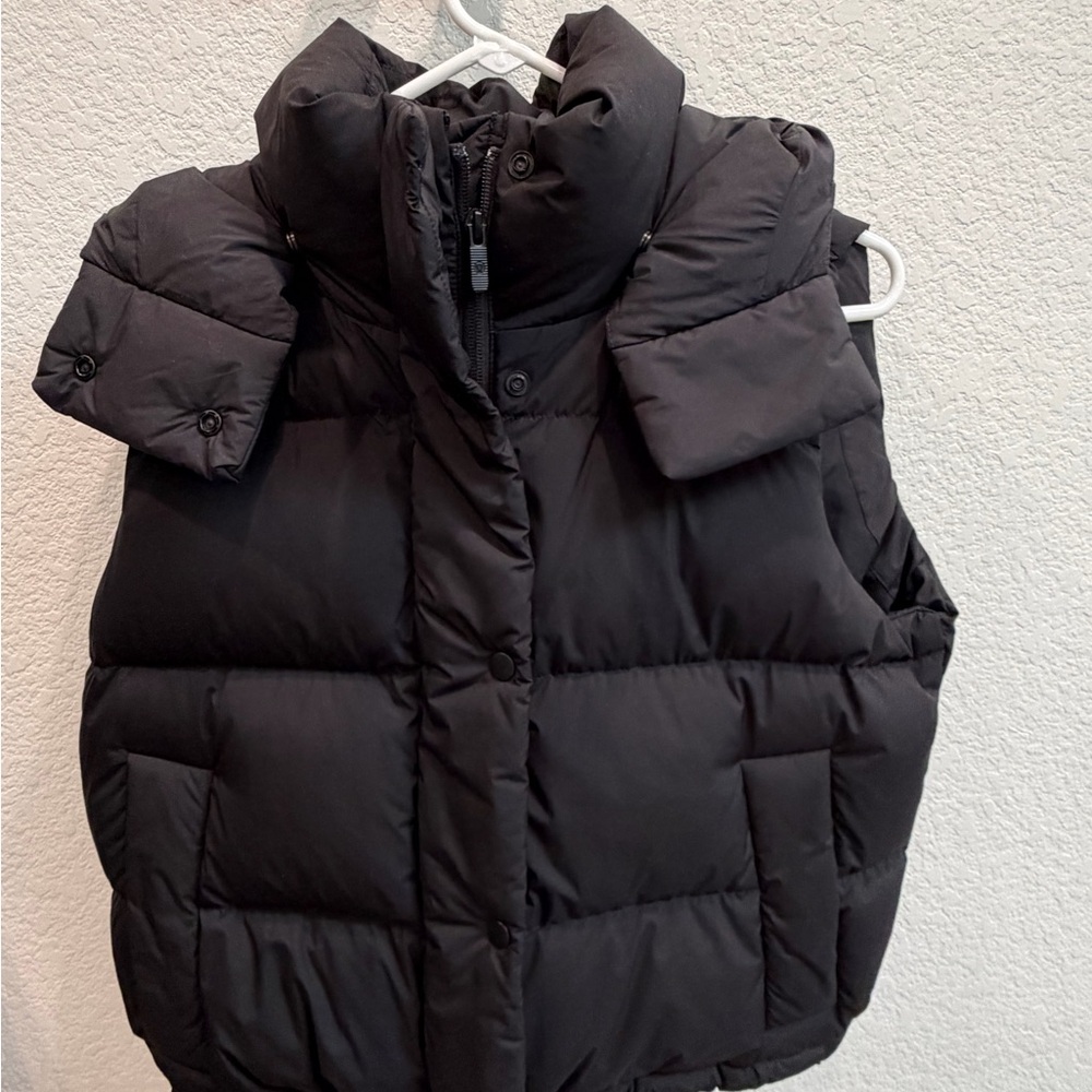 lululemon athletica Black Puffer Vest